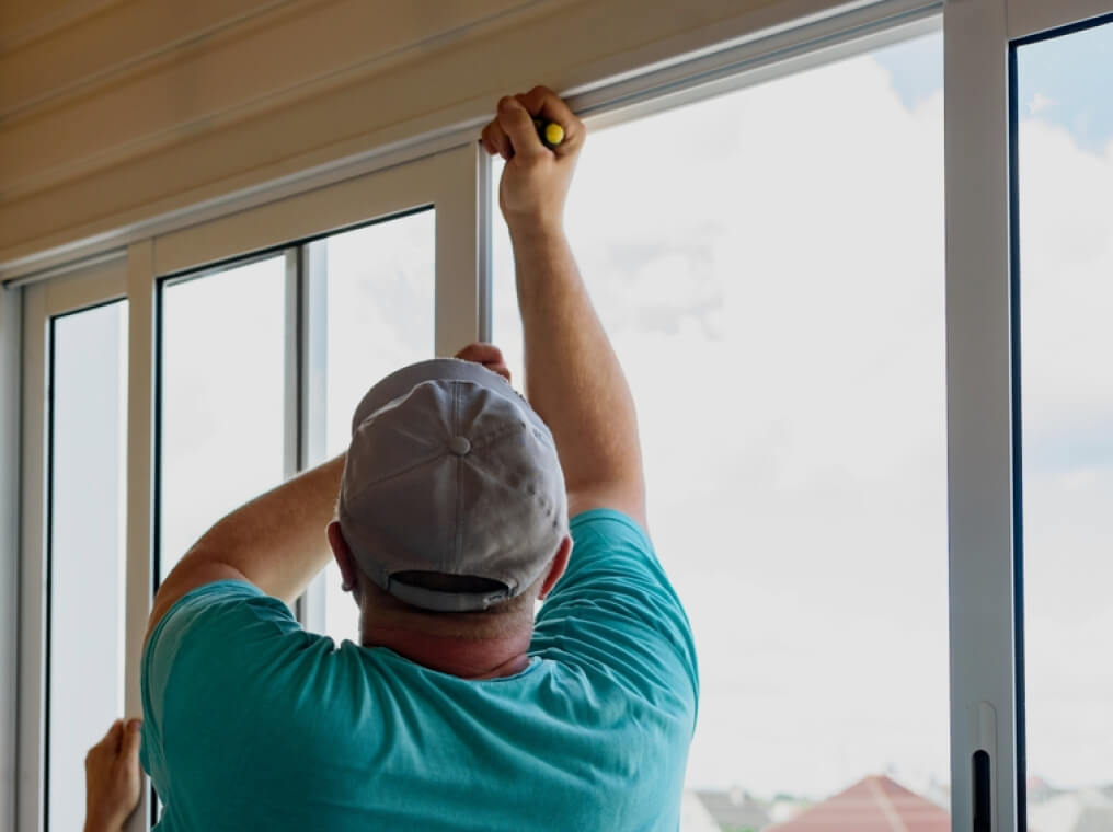 Регулировка оконной фурнитуры