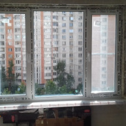 lazy{ aItem.alt_title }}