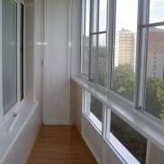 lazy{ aItem.alt_title }}