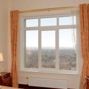 lazy{ aItem.alt_title }}