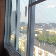 lazy{ aItem.alt_title }}