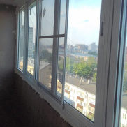 lazy{ aItem.alt_title }}