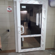 lazy{ aItem.alt_title }}