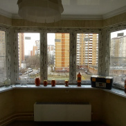 lazy{ aItem.alt_title }}