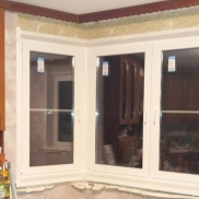 lazy{ aItem.alt_title }}