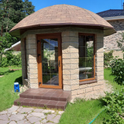 lazy{ aItem.alt_title }}