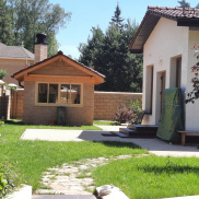 lazy{ aItem.alt_title }}