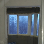 lazy{ aItem.alt_title }}