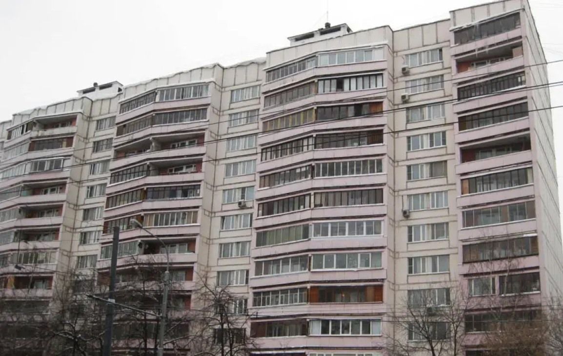 Остекление в домах серии II-68-02-12