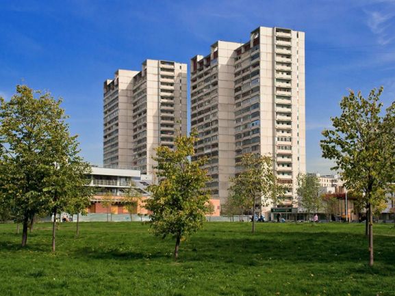 Остекление в домах серии И-700А