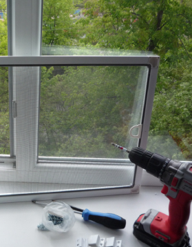 Установка москитной сетки