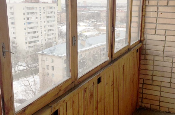 Остекление балкона с внутренней и внешней отделкой