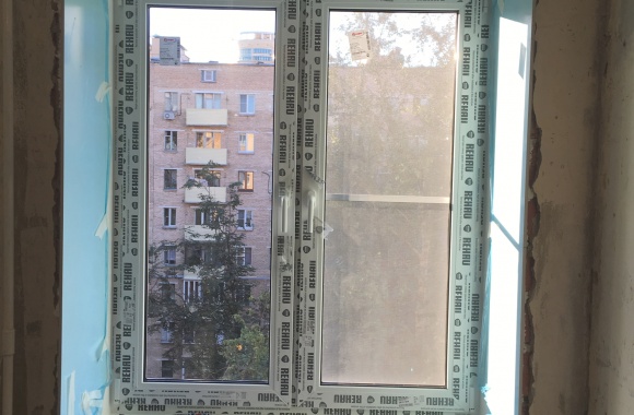 Установка окон и балконного блока