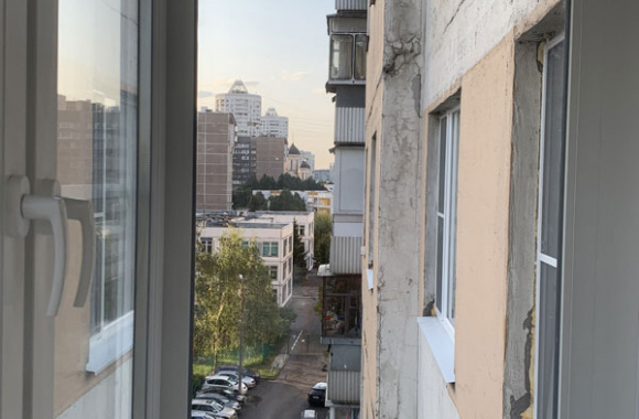 Остекление и отделка балкона
